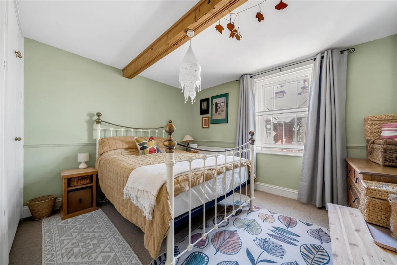 High Street, Swanage, BH19, photo 8