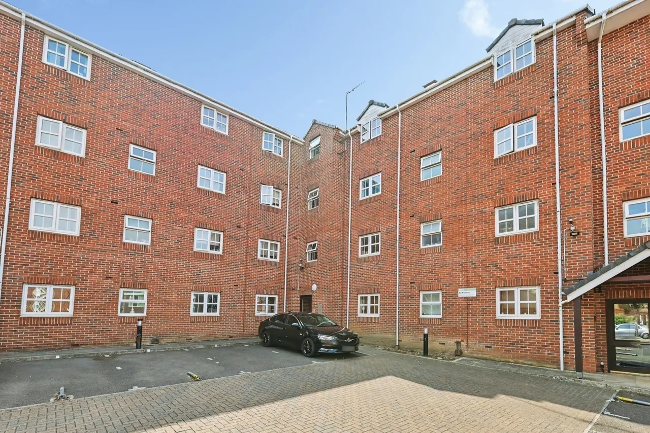 2 bed flat for sale — St. Andrews Street, Northampton, Northamptonshire, NN1