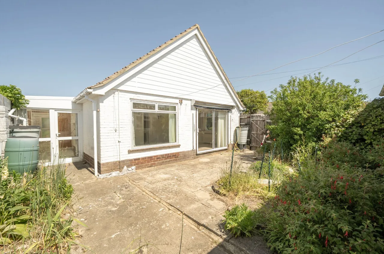 Coney Close, East Wittering, PO20, photo 15