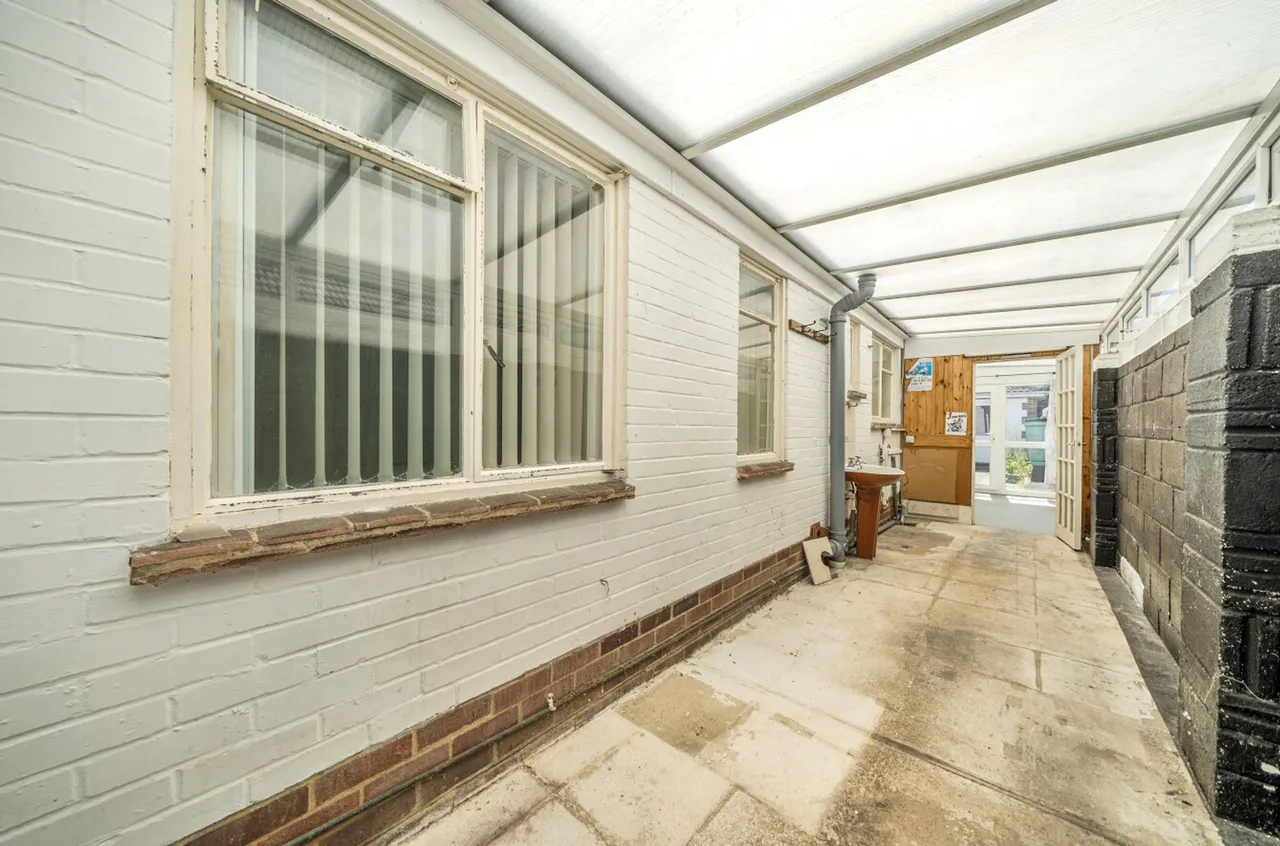 Coney Close, East Wittering, PO20, photo 13