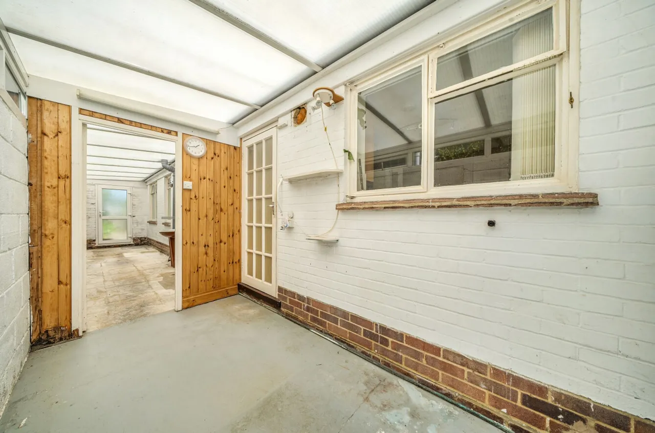 Coney Close, East Wittering, PO20, photo 12