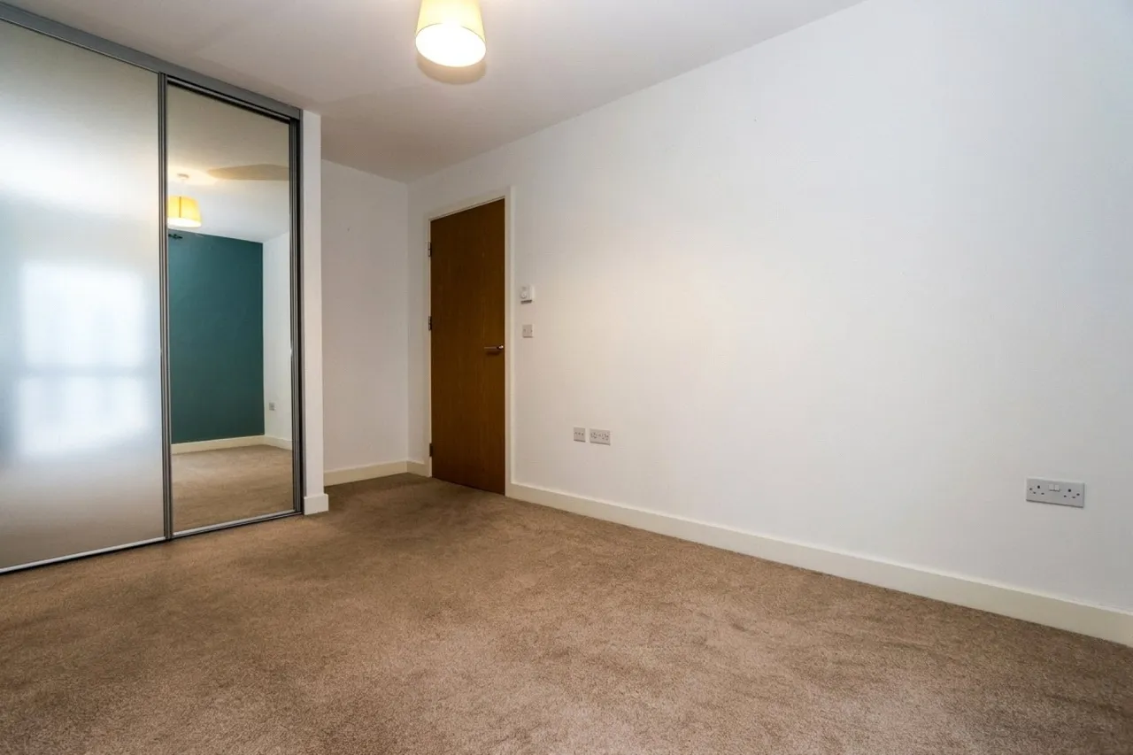 Millennium Promenade, Bristol, BS1, photo 10