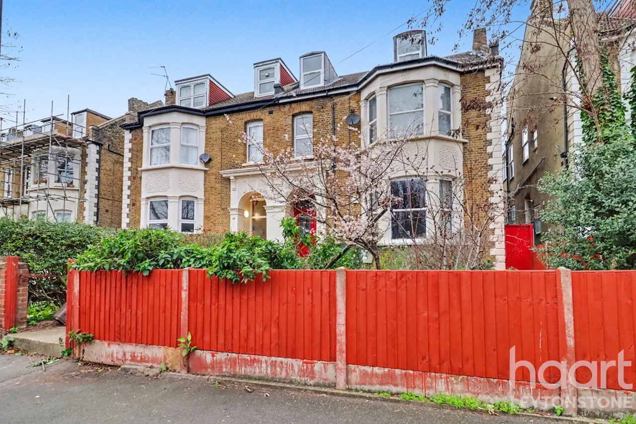 Bulwer Road, London, E11, photo 23