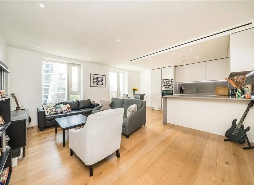 Vaughan Way, E1W, photo 5