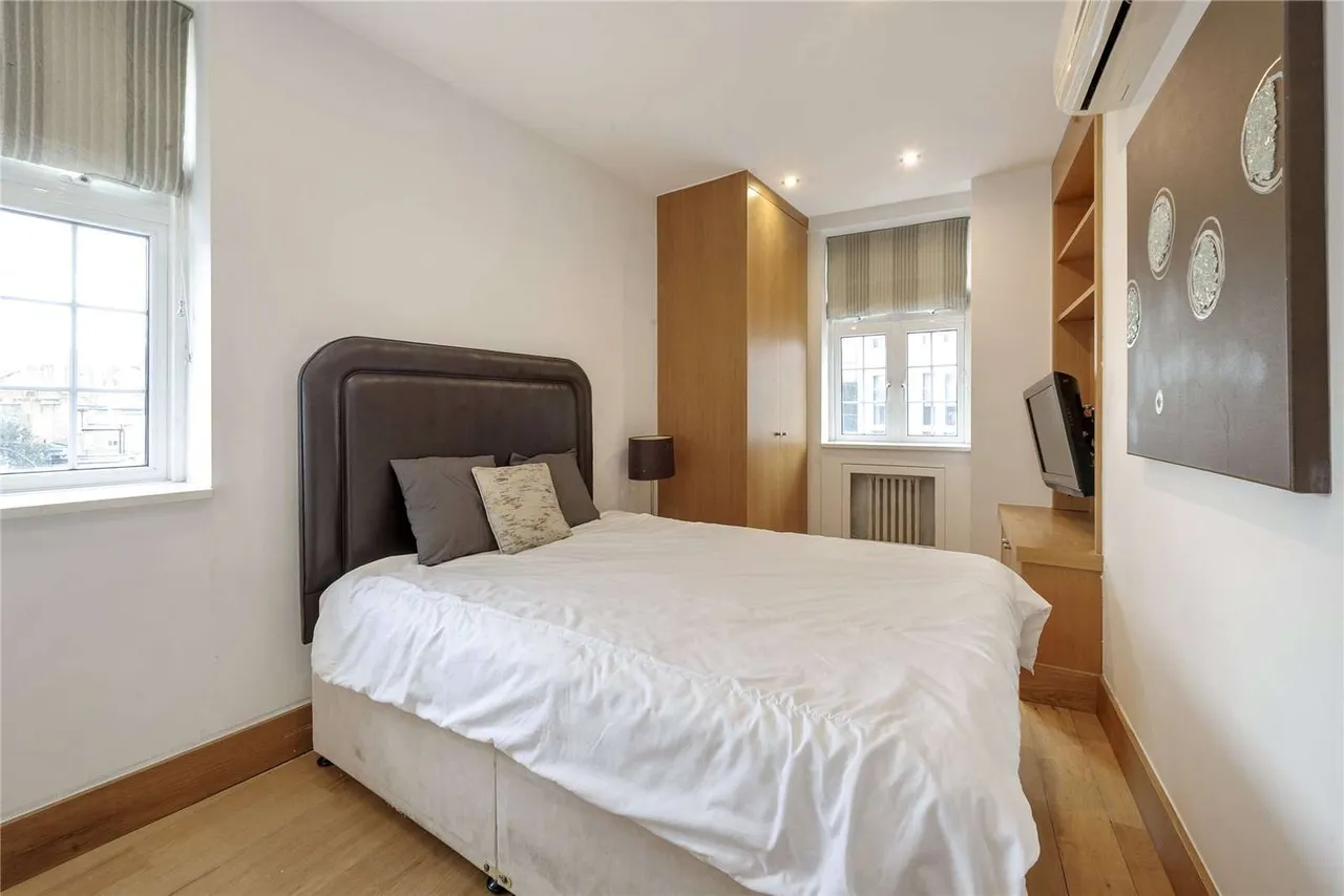 Brompton Road, London, SW3 1ES, photo 8