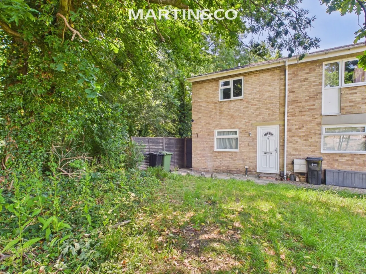 2 bed house for sale — Patten Ash Drive, Wokingham