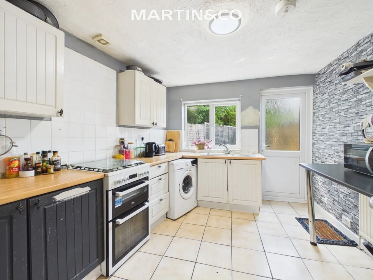 Patten Ash Drive, Wokingham, photo 5