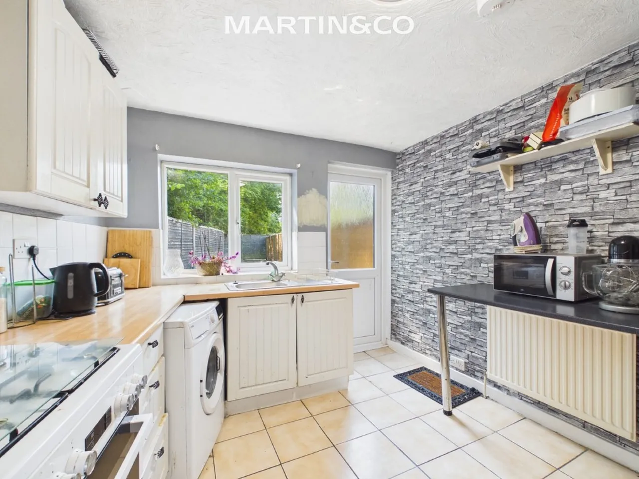 Patten Ash Drive, Wokingham, photo 4