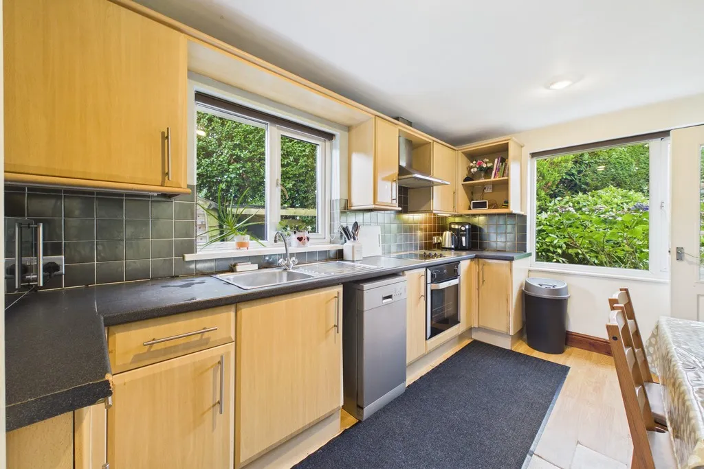 Claife Avenue, Windermere, LA23, photo 12