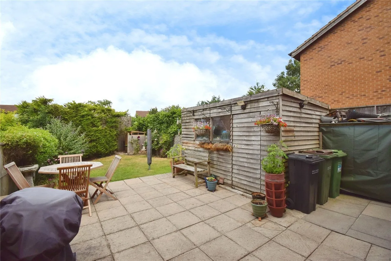 Mablowe Field, Wigston, LE18, photo 11