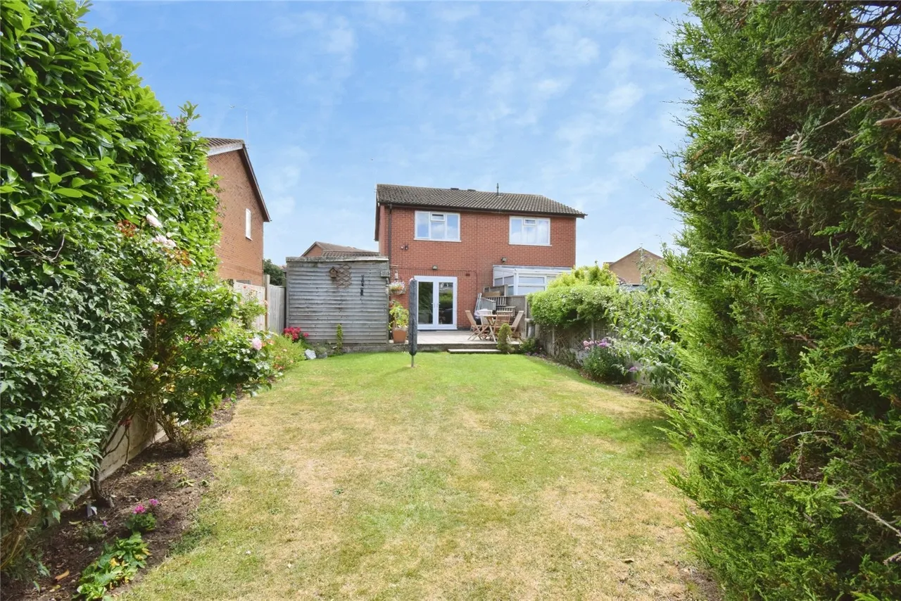 Mablowe Field, Wigston, LE18, photo 10