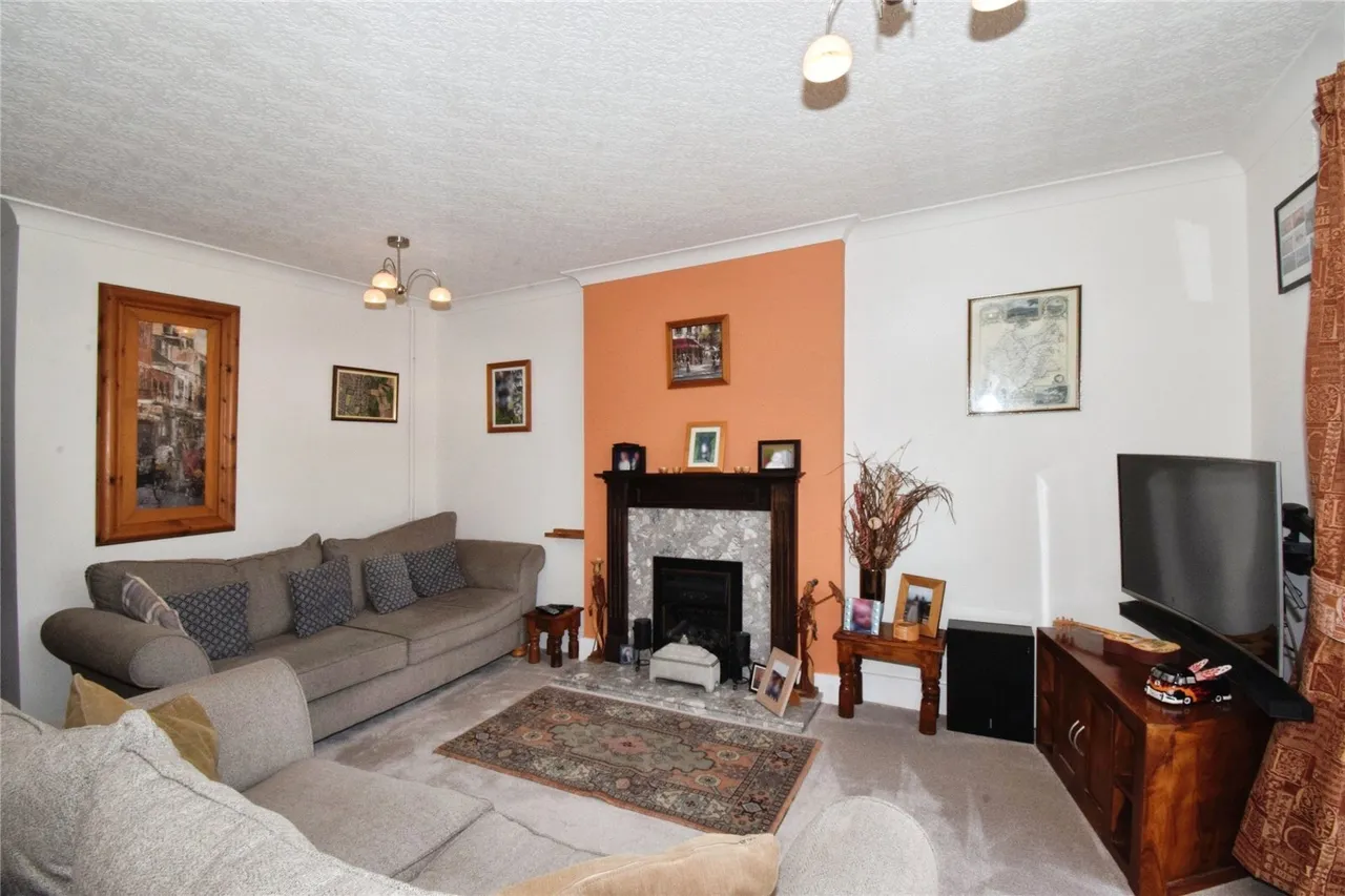 Mablowe Field, Wigston, LE18, photo 2