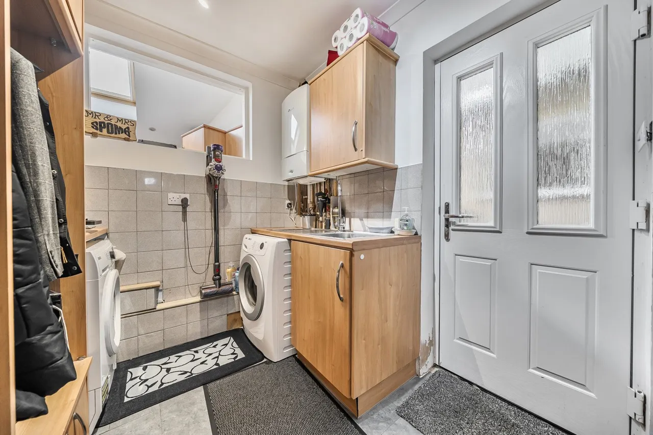 Bexley Lane, DA14, photo 13