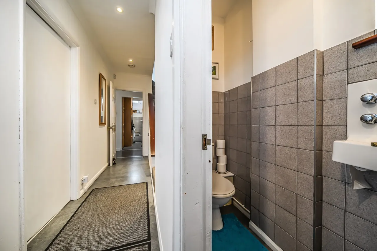 Bexley Lane, DA14, photo 17
