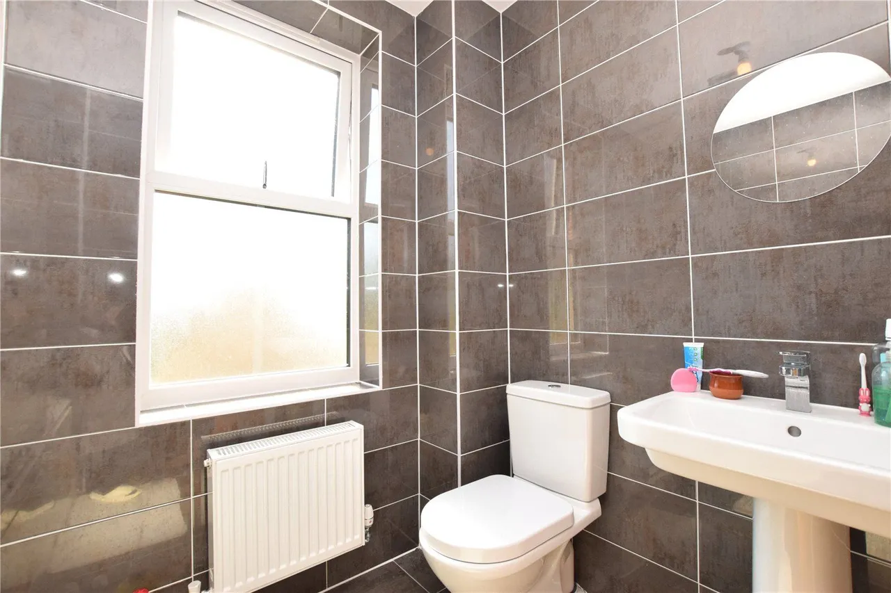 Whorlton Way, Leeds, LS14, photo 13