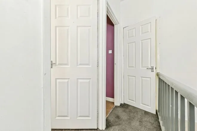 Nab Lane, Birstall, WF17, photo 6