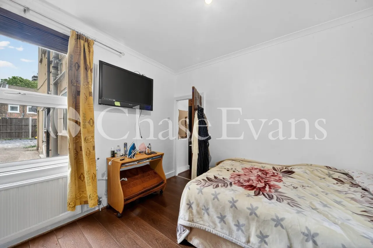 Silverland Street, Newham, London, E16, photo 6