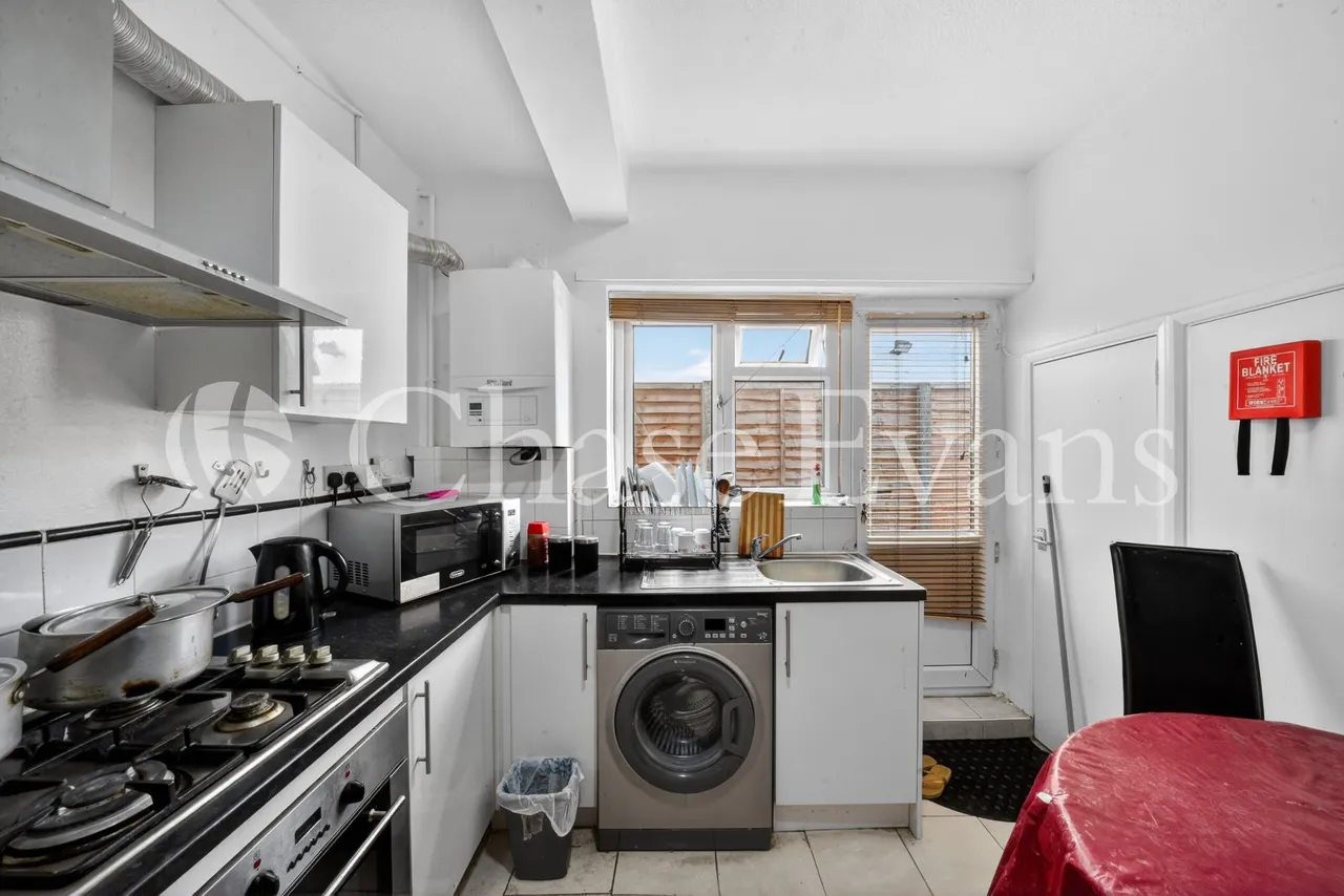 Silverland Street, Newham, London, E16, photo 4