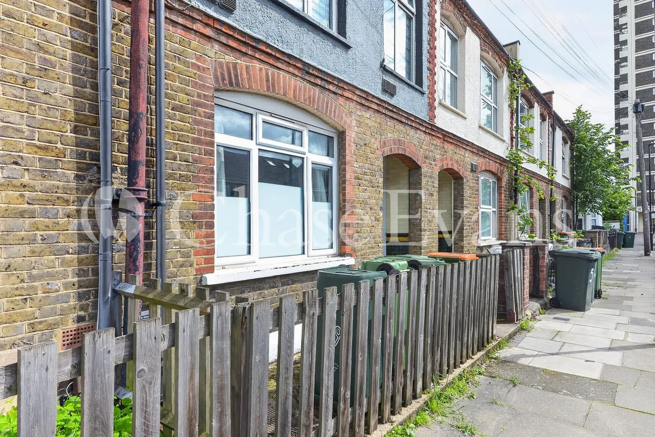 Silverland Street, Newham, London, E16, photo 11
