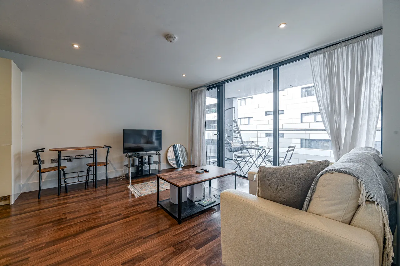Flat 16, 9 Hazel Lane, London, photo 11