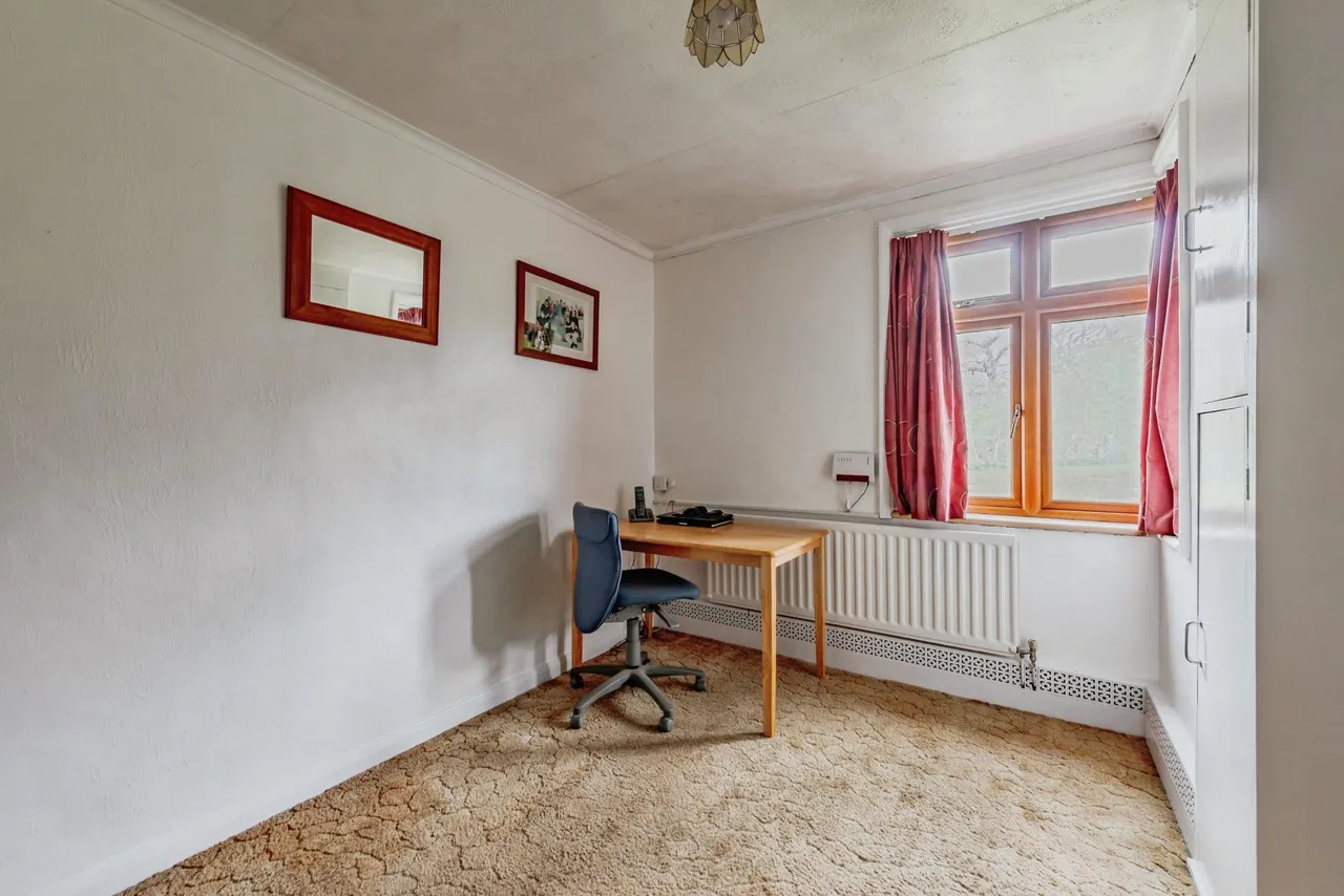 Axes Lane, Redhill, RH1, photo 11
