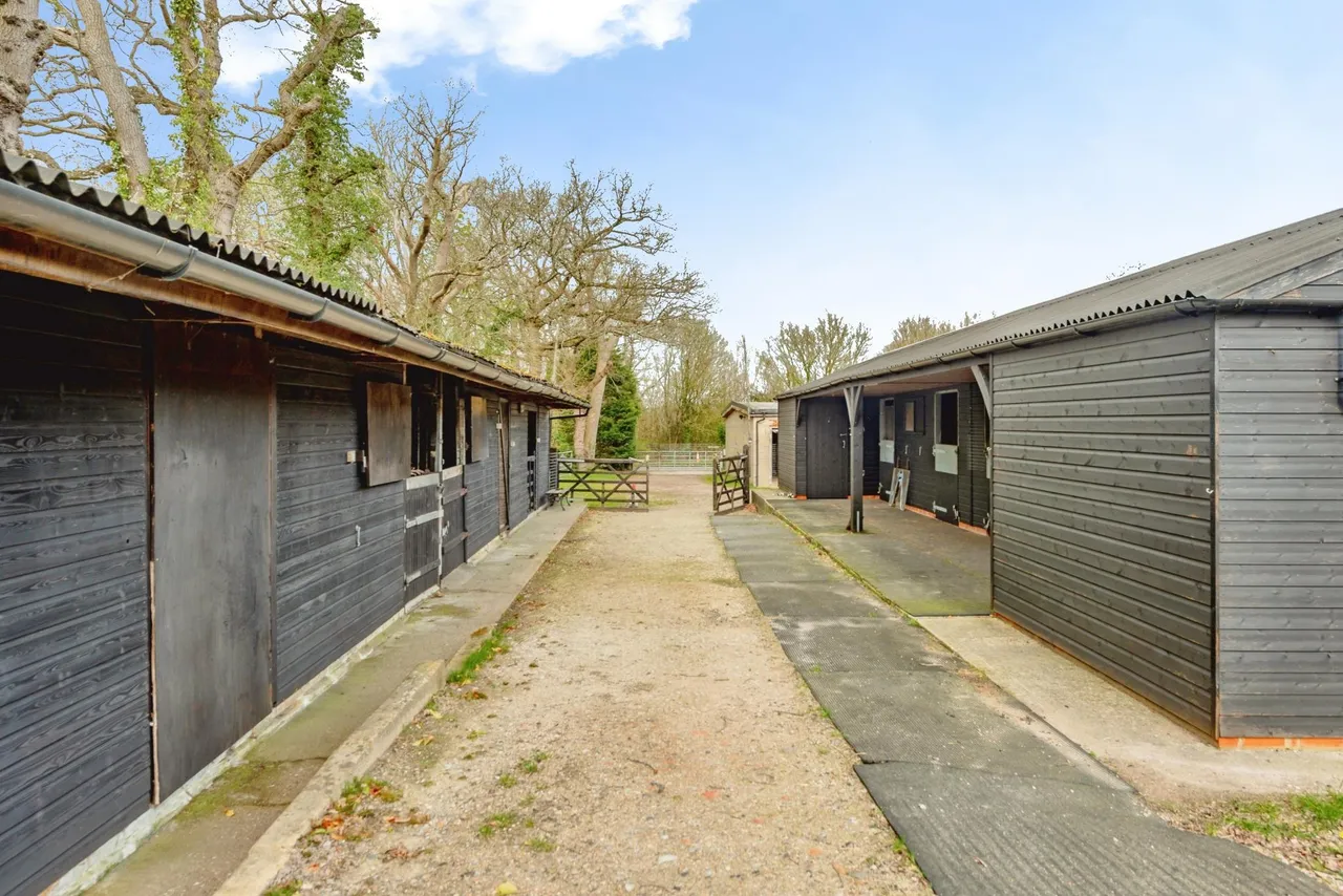 Axes Lane, Redhill, RH1, photo 17