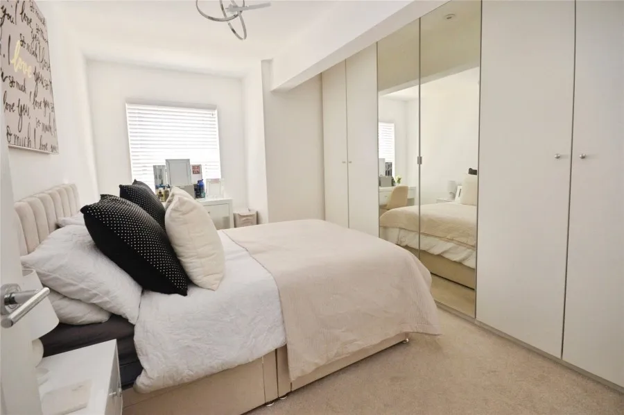 Bungalow Under Offer with 1 bedroom in Cedar Court, Bishops Stortford, CM23, photo 5