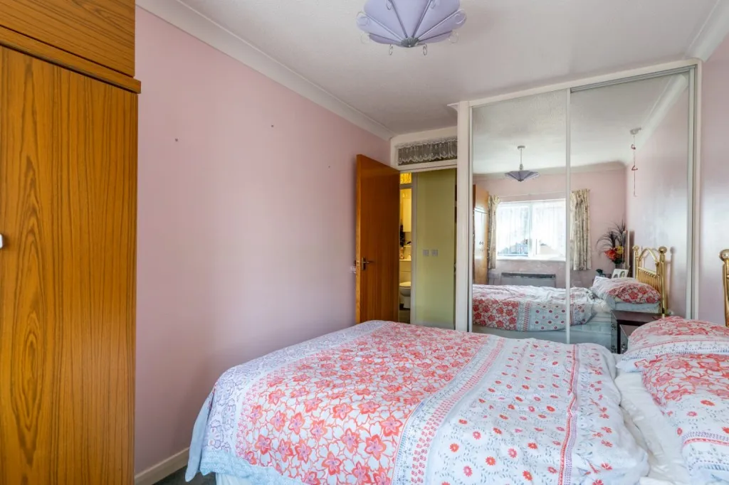 West Street, Gravesend, DA11, photo 6