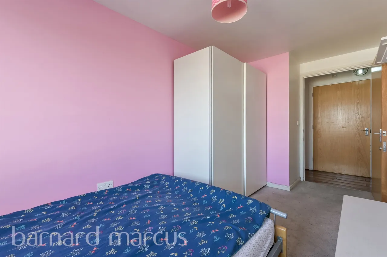 Tilley Road, Feltham, photo 12
