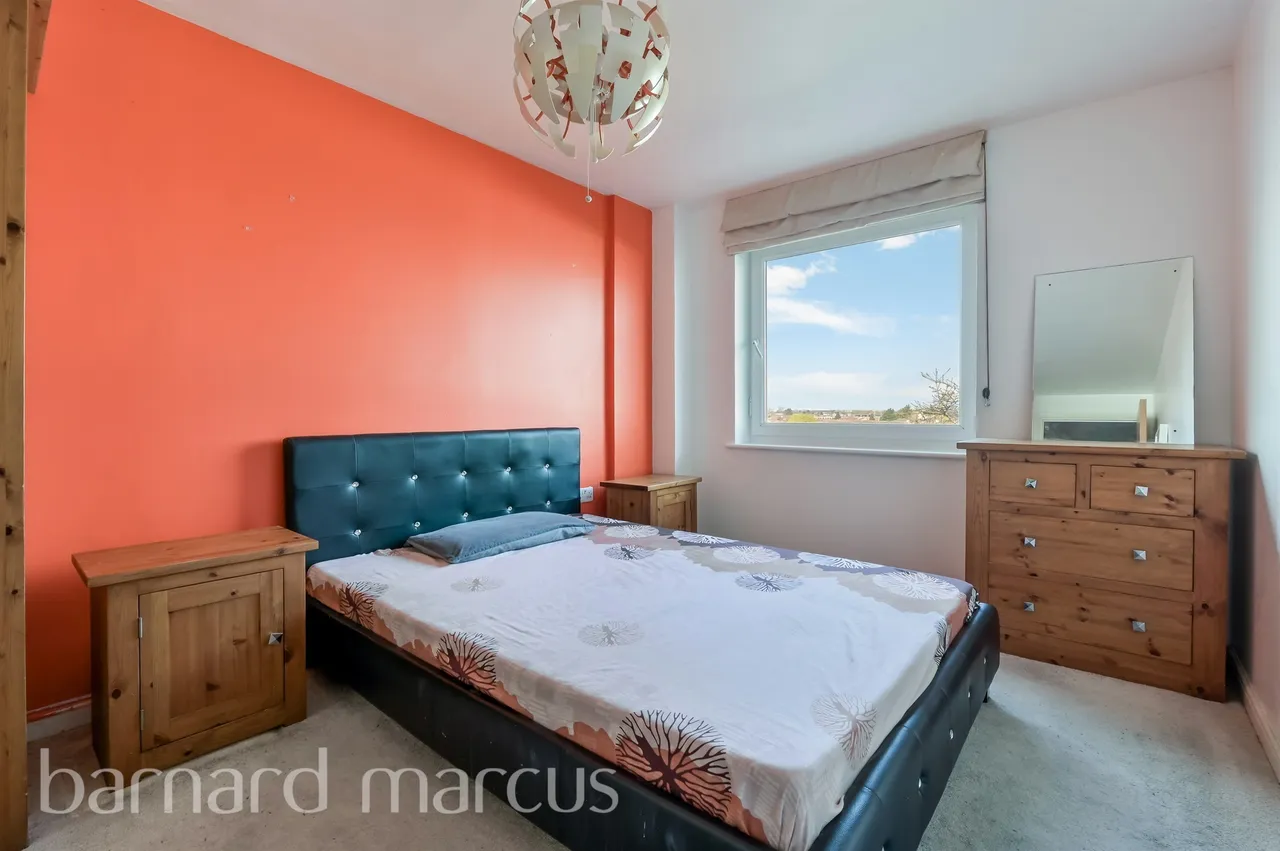 Tilley Road, Feltham, photo 4