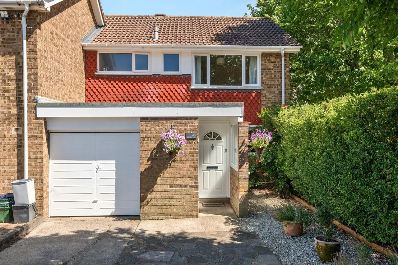3 bed house for sale — Southfleet Road, BR6