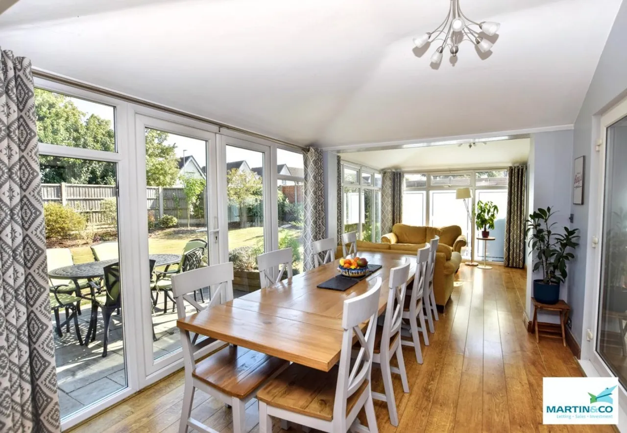 Blenheim Close, Hinckley, photo 9