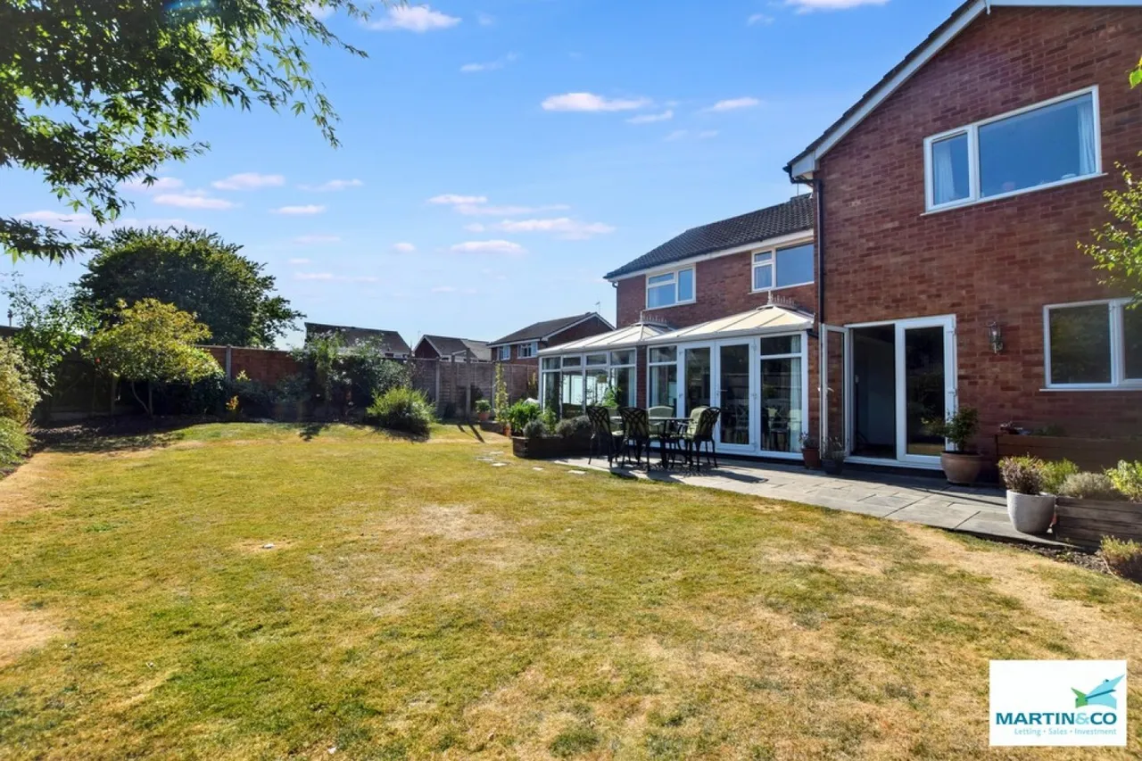 Blenheim Close, Hinckley, photo 12