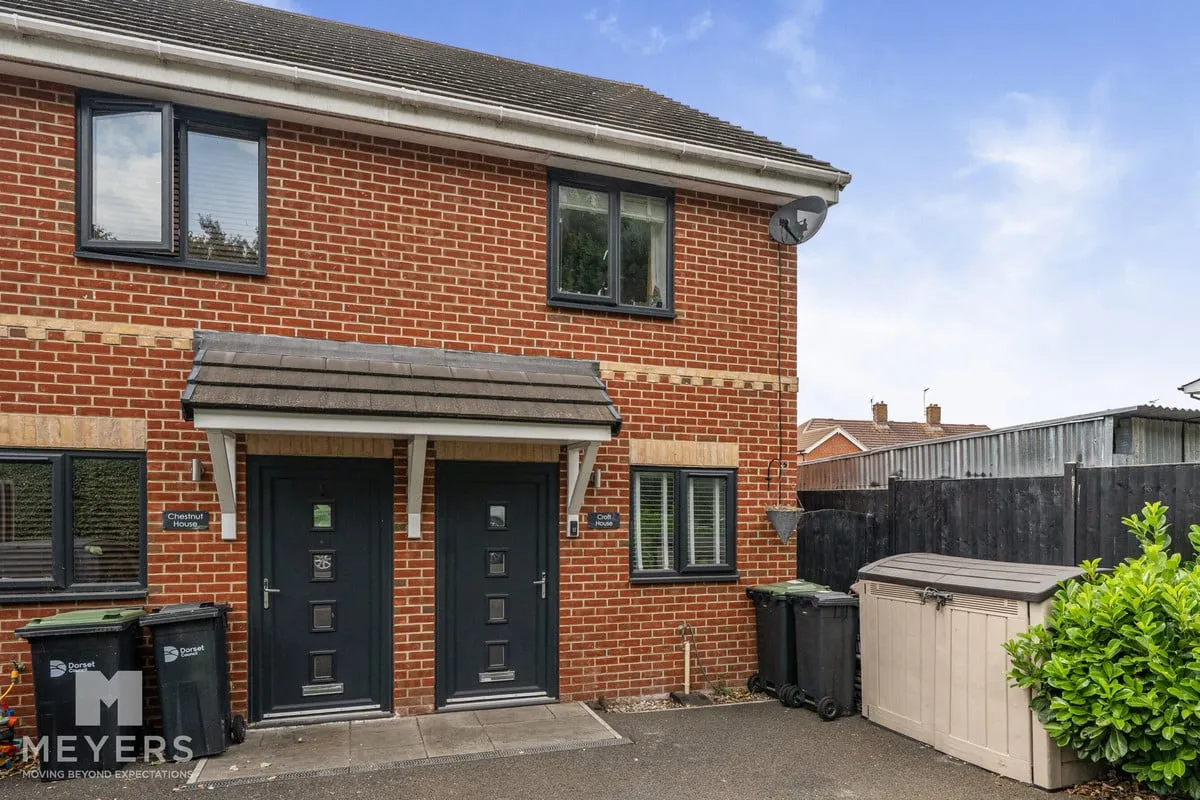 2 bed house for sale, Brook Road, Wimborne, BH21