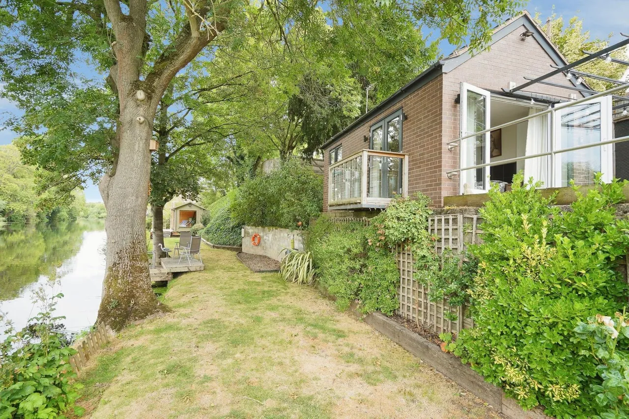 Newton Road, Burton-On-Trent, DE15, photo 54