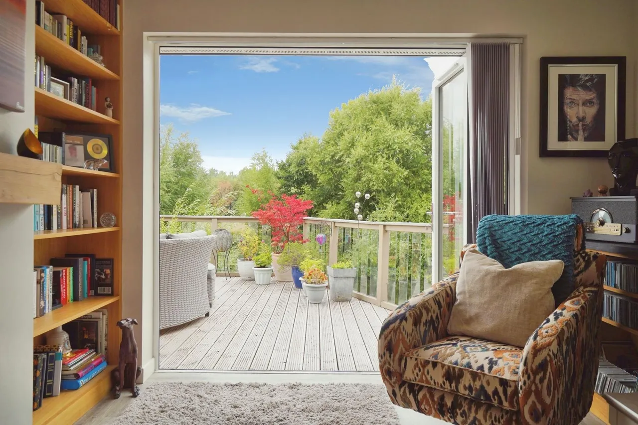Newton Road, Burton-On-Trent, DE15, photo 8