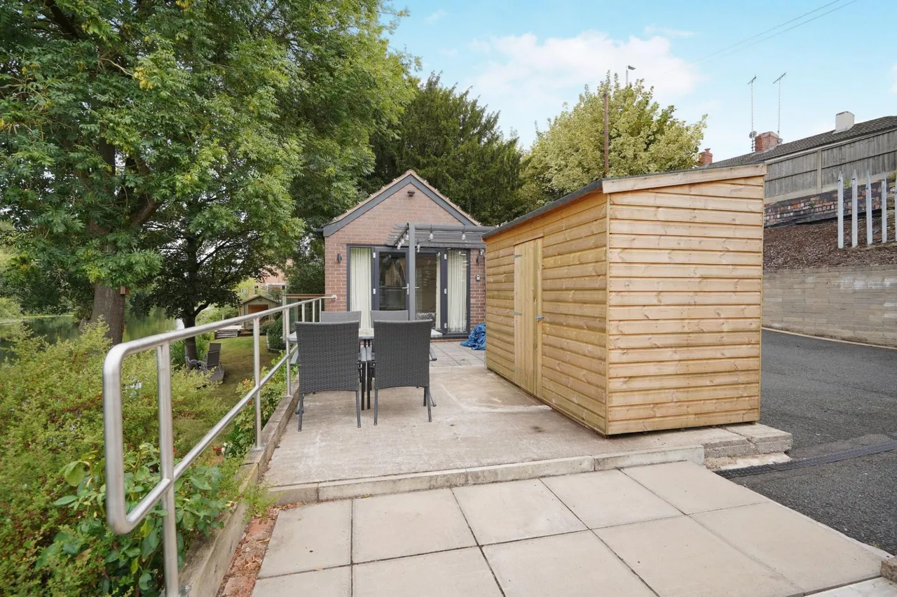 Newton Road, Burton-On-Trent, DE15, photo 40