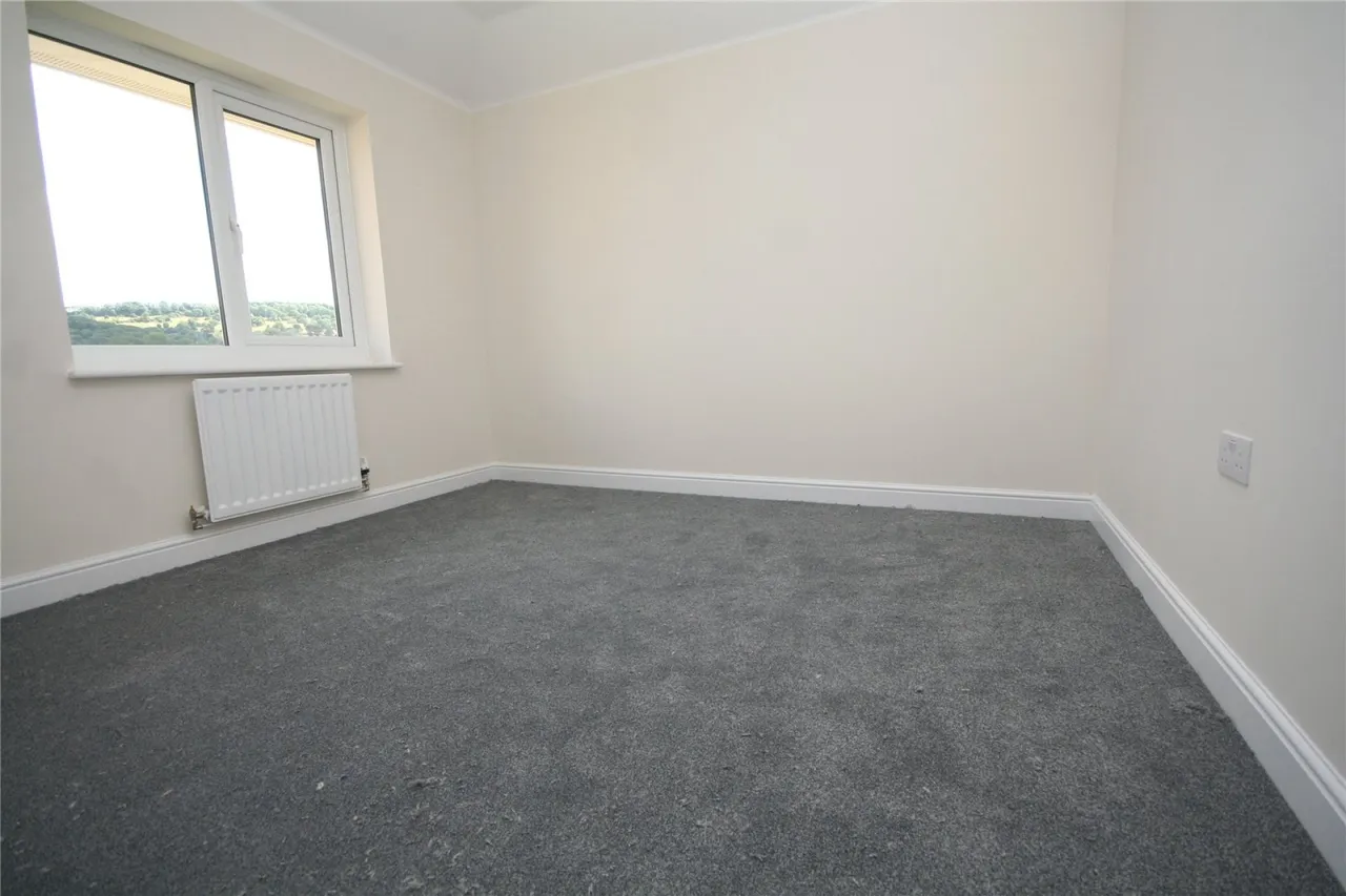 Honeysuckle Avenue, Cheltenham, GL53, photo 11