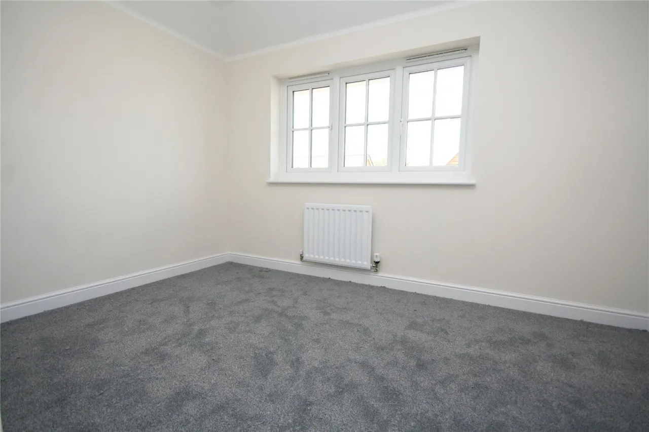 Honeysuckle Avenue, Cheltenham, GL53, photo 8