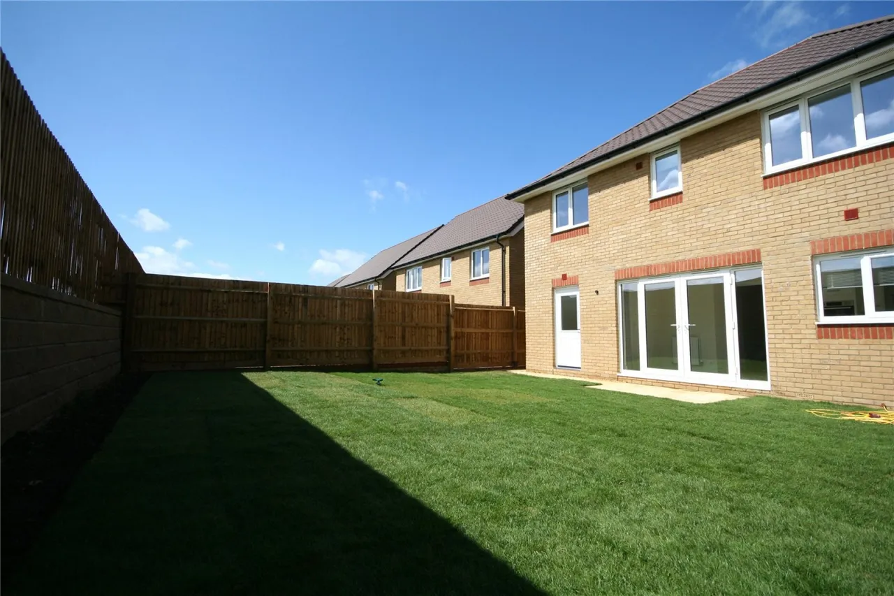 Honeysuckle Avenue, Cheltenham, GL53, photo 13