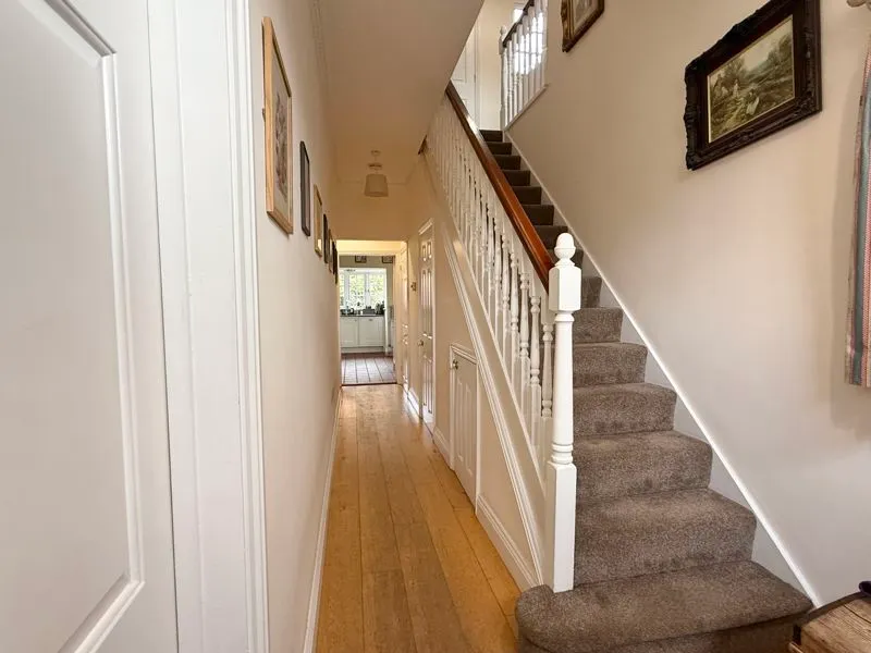 Chapel Square, Stewkley, LU7, photo 4