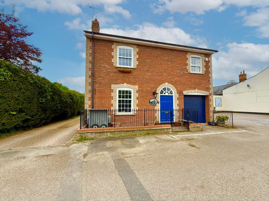 Chapel Square, Stewkley, LU7, photo 2