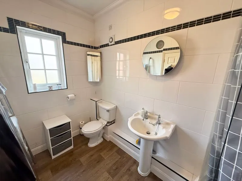 Chapel Square, Stewkley, LU7, photo 10
