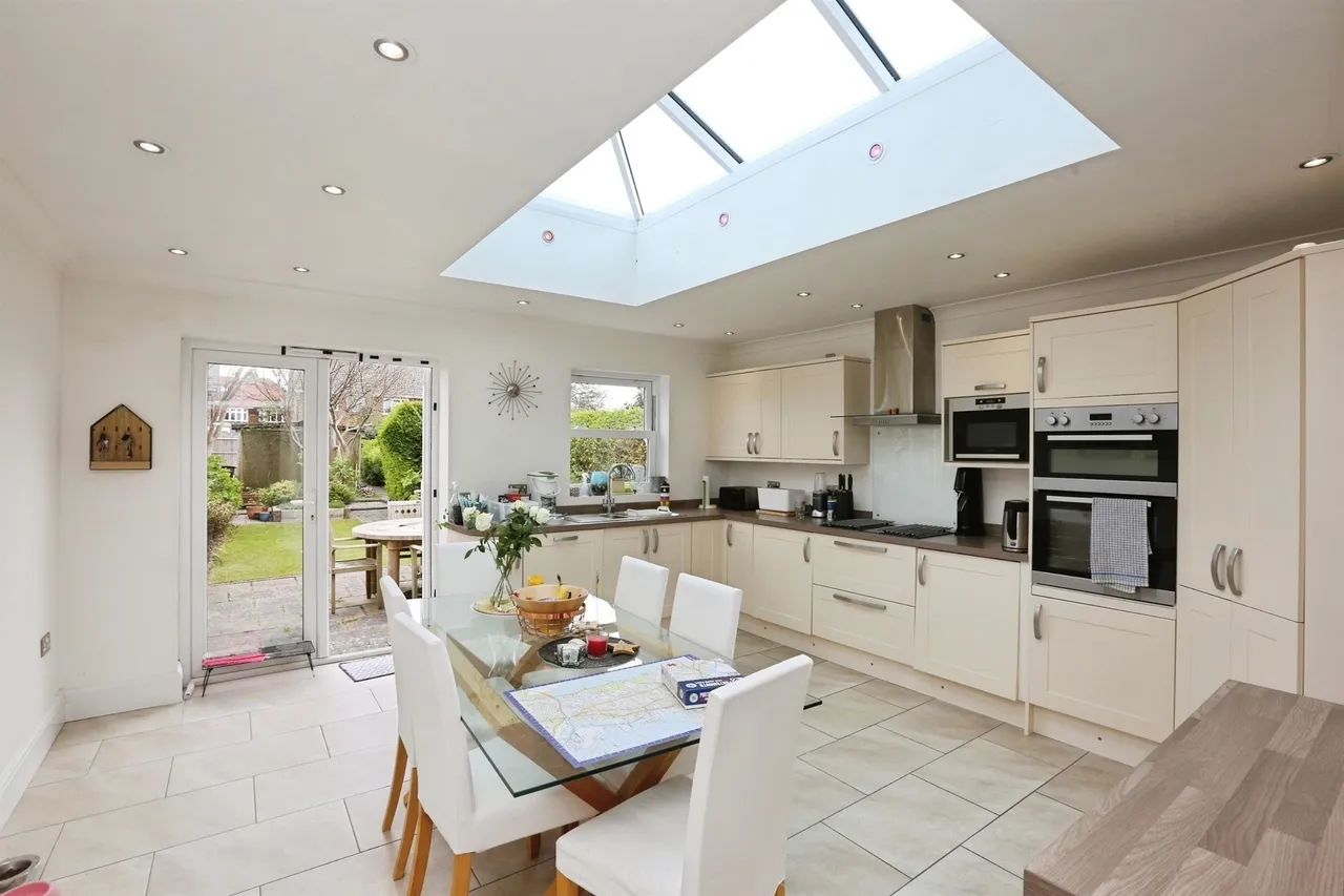 Wakeley Drive, Gosport, photo 9