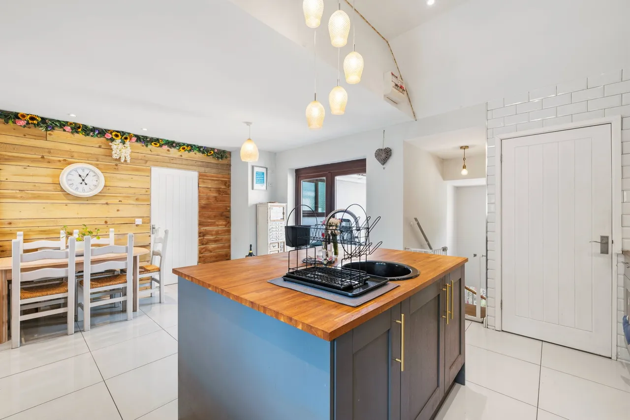 Bishopston Road, Bishopston, SA3, photo 18