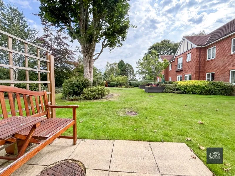 Chester Road, Streetly, B74, photo 3