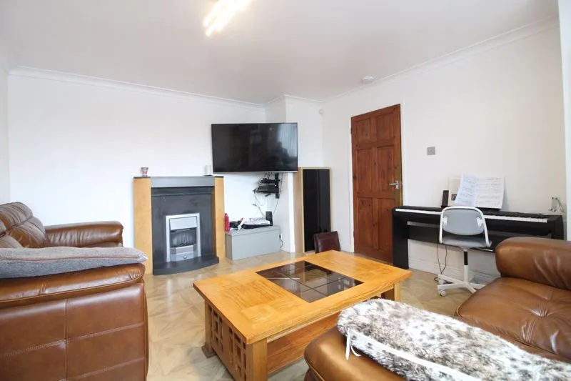 Grampian Way, Luton, LU3, photo 4