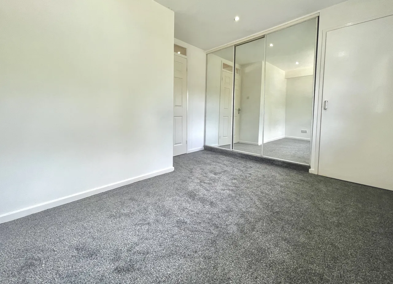 Lower Furney Close, High Wycombe, HP13, photo 7