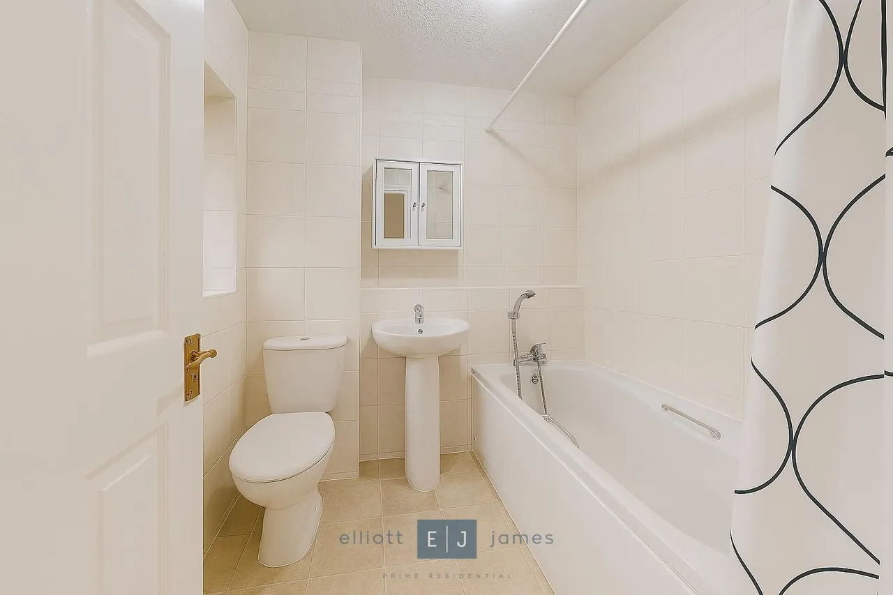 Alderton Close, Loughton, IG10, photo 9