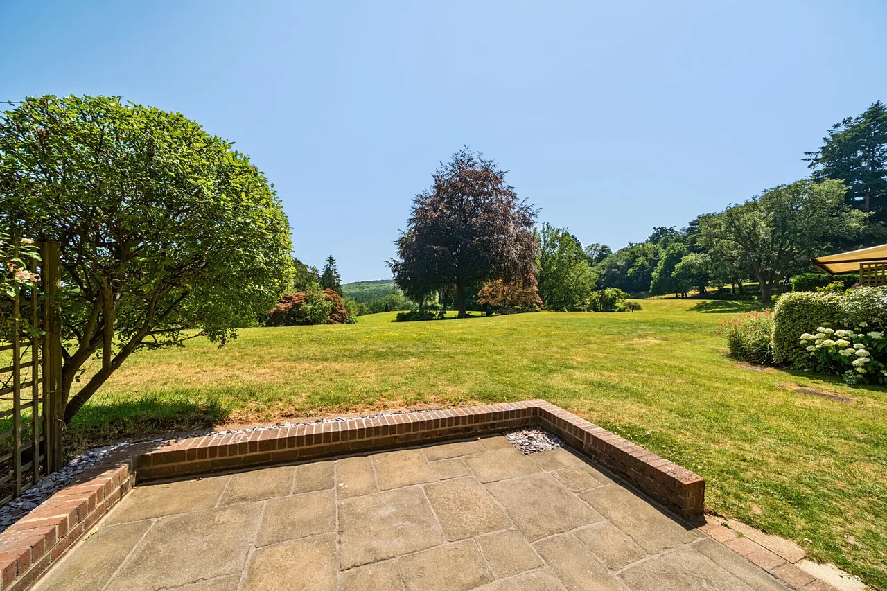 Lythe Hill Park, Haslemere, GU27, photo 3